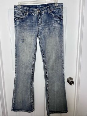 Amethyst Low Rise  Distressed Jeans Women's Faded Light Blue Flare Jeans